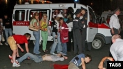 Attending to the injured after the July 4 blast in Minsk