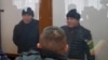 Процесс по делу Кастера Мусаханулы (слева) и Мурагера Алимулы (справа), двух этнических казахов из Синьцзяна. Зайсан, 6 января 2020 года.