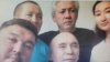 На снимке с экрана — подключенные к онлайн-заседанию из СИЗО активисты Диана Баймагамбетова, Асхат Жексебаев (в верхнем ряду в центре), Абай Бегимбетов (слева в верхнем ряду), Кайрат Клышев (слева в нижнем ряду) и Ноян Рахимжанов. 27 июля 2021 года