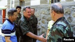 Ratko Mladic a implementat ordinele de genocid ale lui Radovan Karadzic.