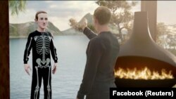 Mark Zuckerberg vorbind cu avatarul său, în cadrul prezentării "Meta". 28 octombrie 2021. Facebook/Handout via REUTERS