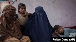 زنان و کودکان در کمپ های بیجا شده گان در کابل بیشترین رنج و مشتقت را تحمل می کنند