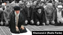 مهدی فقیهی (ردیف سوم از چپ) در نماز به اقامت رهبر جمهوری اسلامی