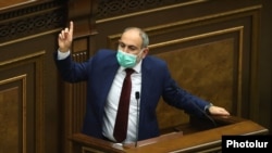 Armenia - Prime Minister Nikol Pashinian speaks during the Armenian government's question-and-answer session in parliament, Yerevan, October 27, 2021.