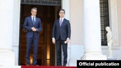 Атина- македонскиот претседател Стево Пендаровски и грчкиот премиер Кирјакос Мицотакис