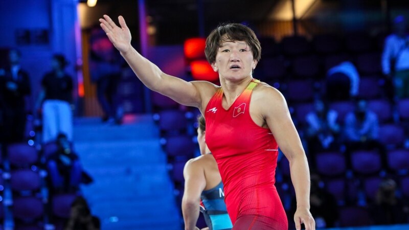 Айсулуу Тыныбекова Азия чемпионатында күмүш байге алды