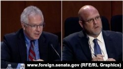 Michael Murphy (lijevo) i Jeffrey Hovenier (desno) tokom saslušanja u Senatu (5. oktobar 2021.)
