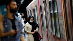 Željeznička stanica u Tehranu, Iran, 10 juni 2020.