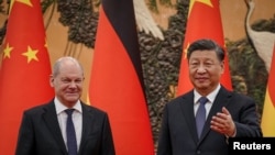 دیدار اولاف شولتز صدراعظم جرمنی و شی جین پینگ رئیس جمهور چین