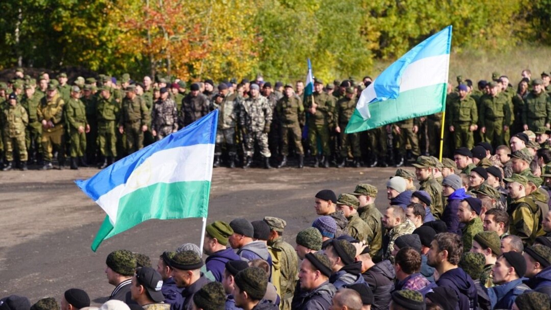 Қалыпты тігістері бар порно Шұлықтағы брюнеткалар порно фотосуреттер