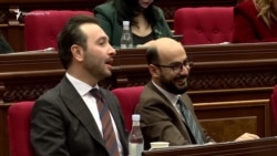 Սեռավարակի և թմրամիջոցների թեստի պահանջ ԱԺ-ում. Թովմասյանը Հովհաննիսյանից պահանջում է վայր դնել մանդատը