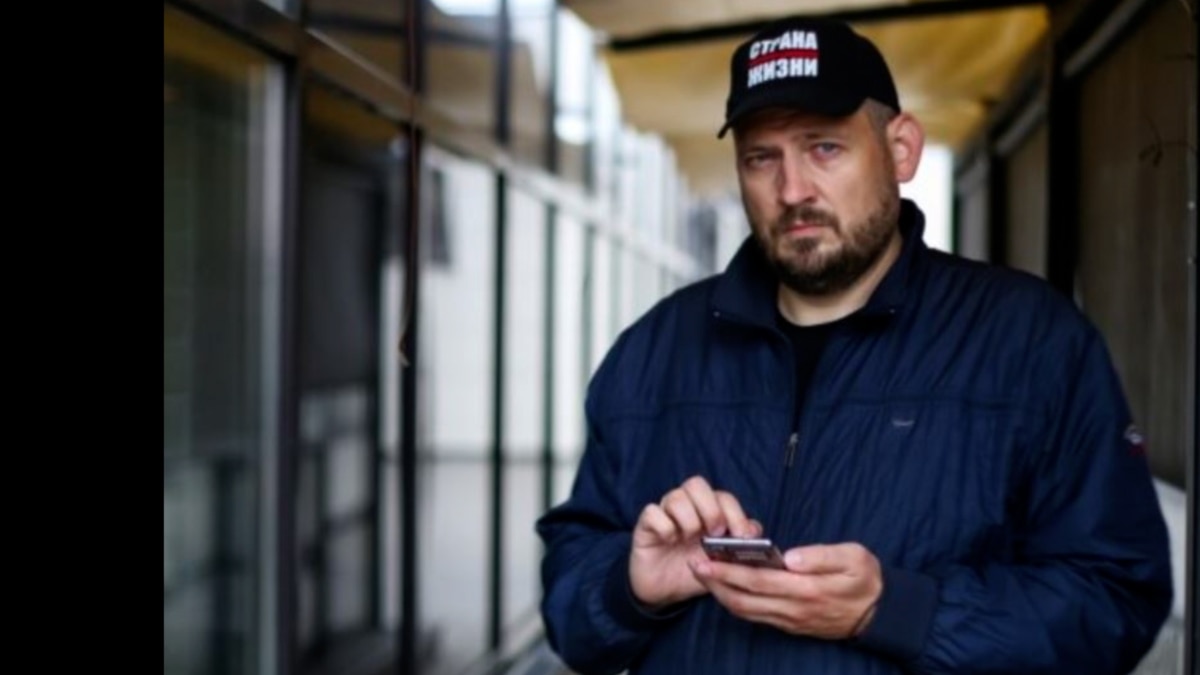 Belarus Adds Jailed Opposition Activist Tsikhanouski, RFE/RL Consultant Losik To Terrorist List - Vimarsana News