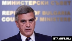 Министърът на отбраната Стефан Янев 