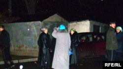 Ҳуқуқ ҳимоячиси Суръат Икромовнинг айтишича, ҳар йили Россиядан Ўзбекистонга 400-500 мардикорнинг жасади олиб келинади.