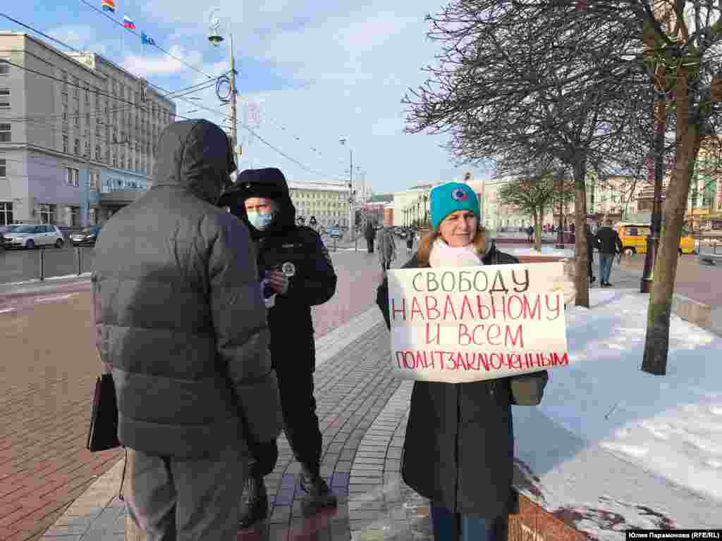 Калининграддагы бир кишилик пикет.