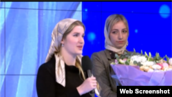Мицаева Суният (микрофонца ерг)