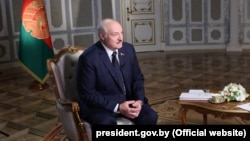 Александр Лукашенко по время интервью ВВС. 20 ноября 2021 года