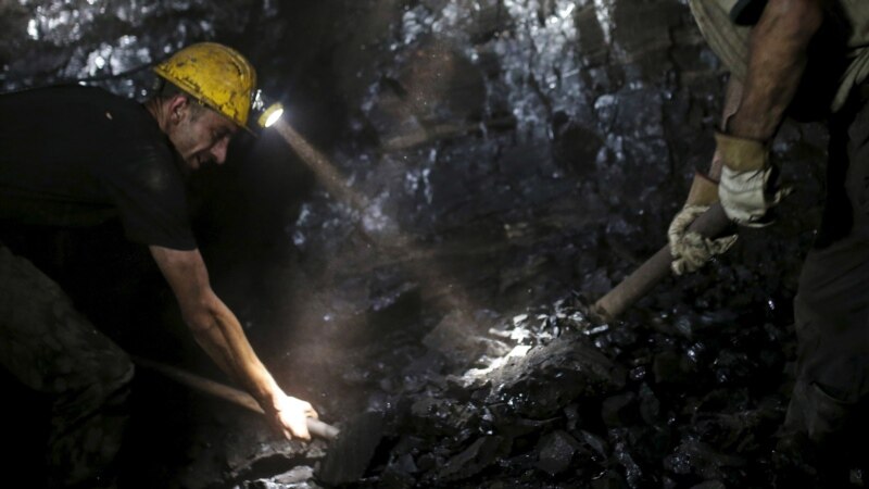 Польшада көмүр шахтасындагы кырсыктан кийин 10 шахтер жоголду