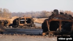 Знищена українська бронетехніка в районі 32 блокпосту, жовтень 2014 року