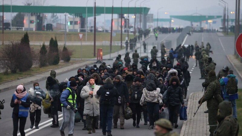 Qeveria polake: Rreth 7 mijë migrantë ndodhen në Bjellorusi