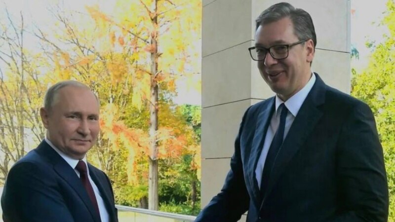 Vuçiq takohet me Putinin në Sochi  