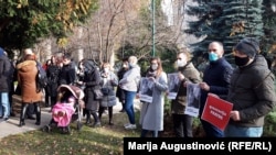 Protesti zbog smrti dvoipogodišnje djevojčice Džene Gadžun, Sarajevo, 19. novembar