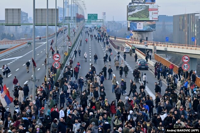 Protesta në Beograd më 27 nëntor 2021.