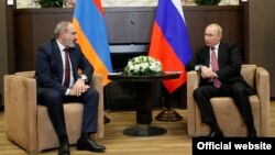Russia - Russian President Vladimir Putin meets with Armenian Prime Minister Nikol Pashinian in Sochi, November 26, 2021