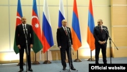 Nakon sastanka sa ruskim predsednikom Vladimirom Putinom 26. novembra saopšteno je da su se predsednik Azerbejdžana Ilham Alijev i Pašinjan dogovorili da rade na uspostavljanju zajedničke komisije za definisanje granice.