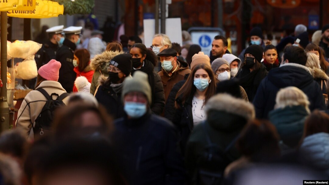 Persoanele nevaccinate din Germania vor avea mai multe restricții. Din 2022, toți germanii ar putea fi obligați să se vaccineze.