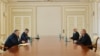 Եռակողմ հանդիպմանն ընդառաջ` ՌԴ փոխվարչապետն առանձին հանդիպումներ է ունեցել Ալիևի, ապա Փաշինյանի հետ