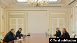 Azerbaijani President Ilham Aliyev receives Deputy Prime Minister of Russia Alexey Overchuk. Baku, November 24, 2021.