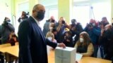 Bulgarian Candidates Vote In Presidential Runoff