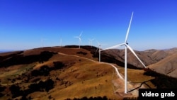 Turbinat e erës në Parkun e Bajgorës në Kosovë. Fotografi ilustruese.