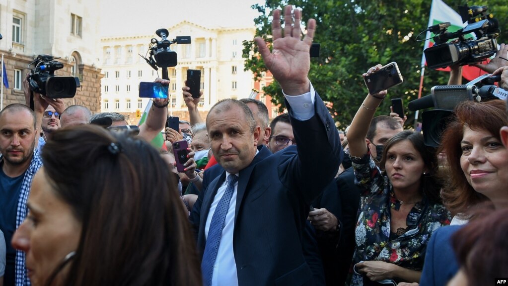 رومن رادف برنده انتخابات ریاست جمهوری بلغارستان شد