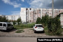 Soviet-era housing in Zhytomyr. District heating companies typically own gas-fired boilers and the hot water pipeline network that connects them to buildings.