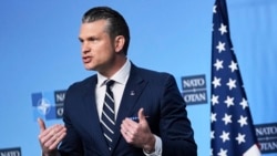 Secretarul Apărării Pete Hegseth înainte de o reuniune a miniștrilor Apărării NATO la sediul NATO din Bruxelless. Joi, 5 iunie 2025.