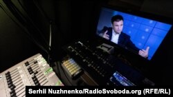 Павло Клімкін під час запису програми «Суботнє інтерв'ю»