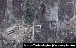 O imagine din satelit, realizată la finalul lunii noimebrie 2021, arată o zonă de antrenament a unui grup de luptă, în Pogonovo, Rusia.