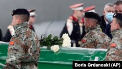 Посмртни останки на жртви од несреќата