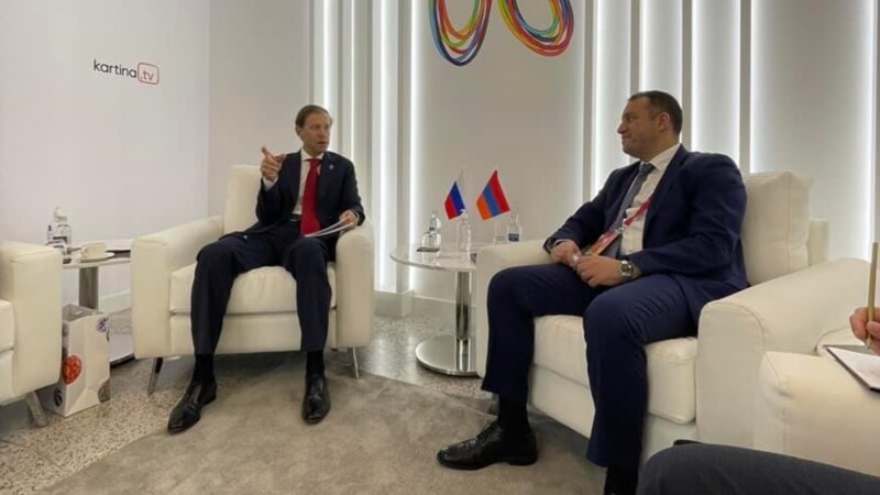 Керобян и Мантуров обсудили возможности соединения железнодорожных систем Армении и России