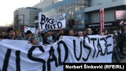 Protestne blokade u Novom Sadu, 4. decembar 2021.