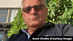Aurel Chelba din Ploiești încearcă de 14 ani să recupereze 20.000 de lei de la o firmă aflată în faliment. Protestul grefierilor i-a adus o nouă amânare, de trei luni.