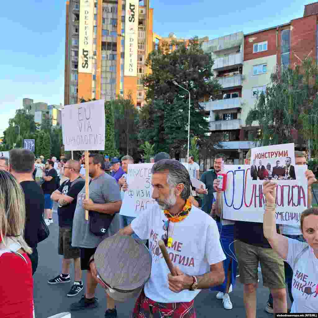 Од Обвинителството постојано апелираат дека активно се работи на случајот и тврдат дека разрешница и евентуална одговорност за овој случај ќе има.