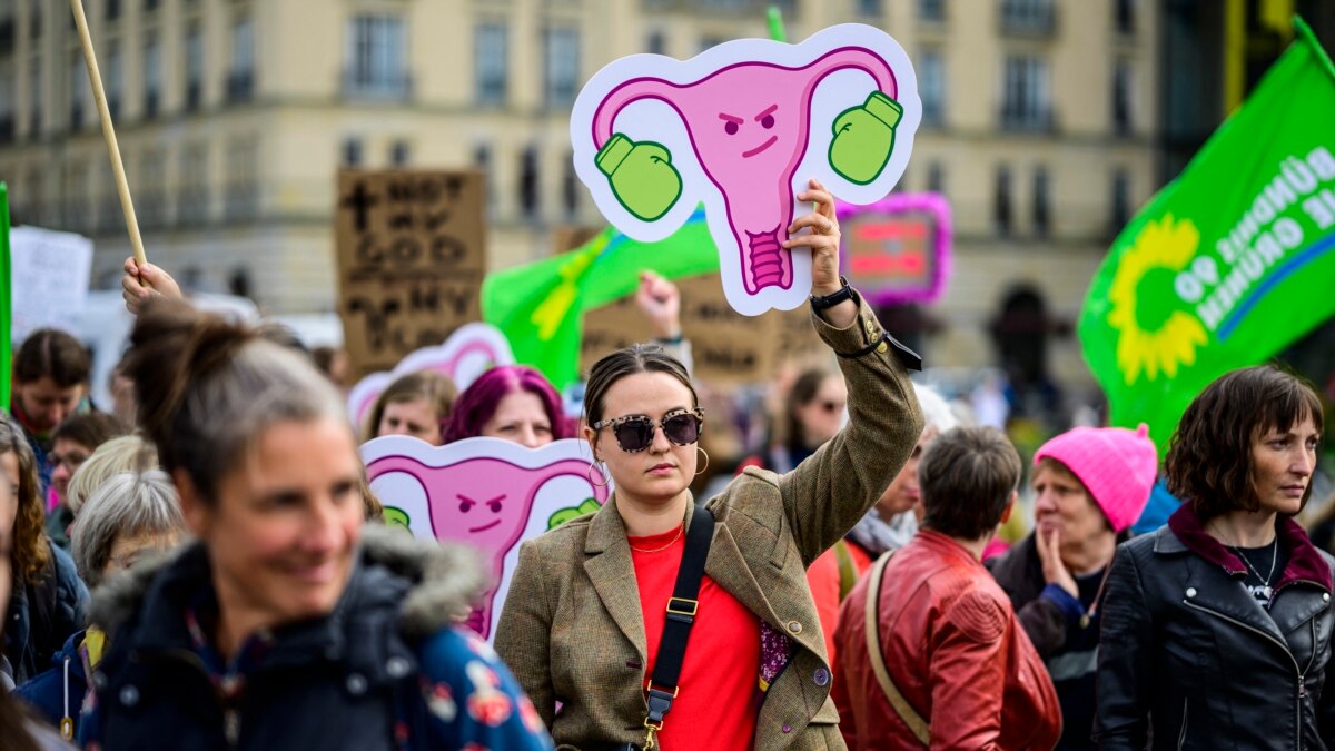 Законни ли са абортите в Германия? Вероятно ще се учудите,