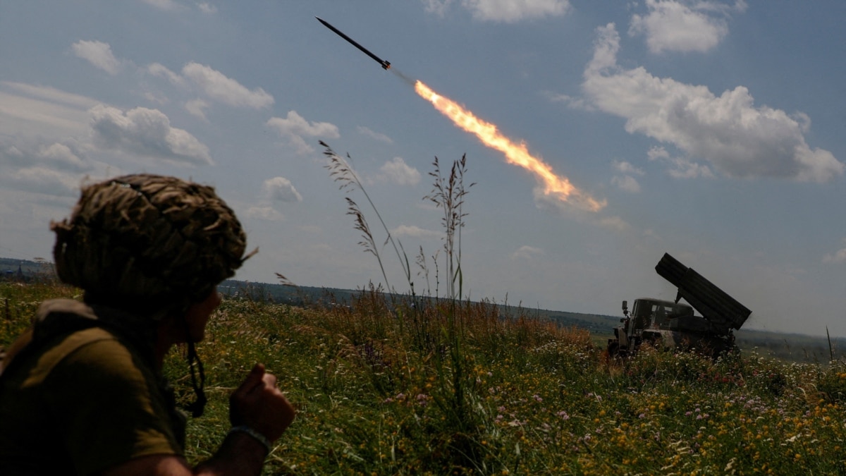 На Таврійському напрямку українська армія «системно вибиває ворога» – Тарнавський