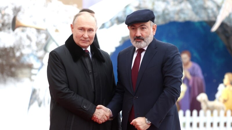 Pashinian To Shun Putin’s Inauguration