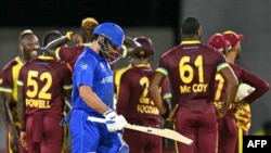 دا دواړو لوبډبو ترمینځ به د لوبو دا لړی په متحده عرب اماراتو کې کېږي. انځور له ارشېفه