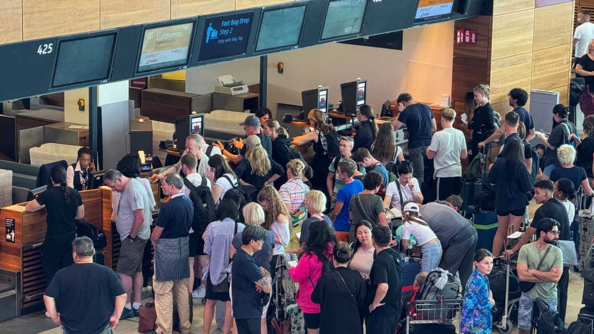 Глобален софтуерен срив предизвика частично или пълно спиране на работата