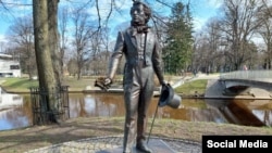 Памятник Пушкину в Риге